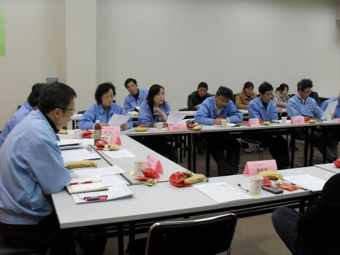 能率集团与泰日社区就业援助员交流座谈会